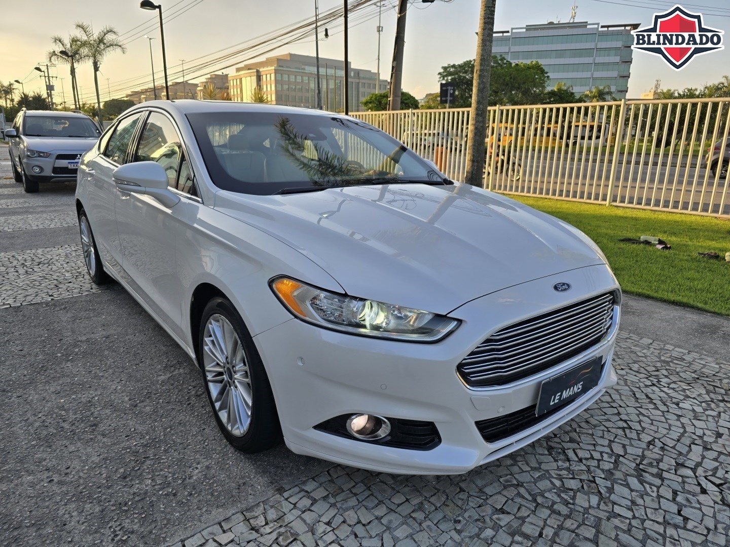 FORD FUSION 2.0 TITANIUM AWD 16V GASOLINA 4P AUTOMÁTICO