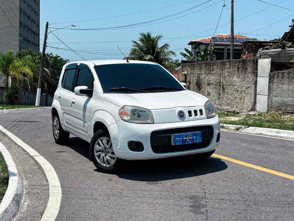 FIAT UNO 1.0 EVO VIVACE 8V FLEX 4P MANUAL