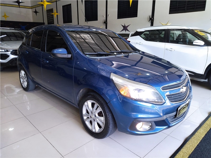 Veiculo - GM - Chevrolet AGILE LTZ 1.4 MPFI 8V FlexPower 5p 2014 Flex -  MORAUTO VEICULOS