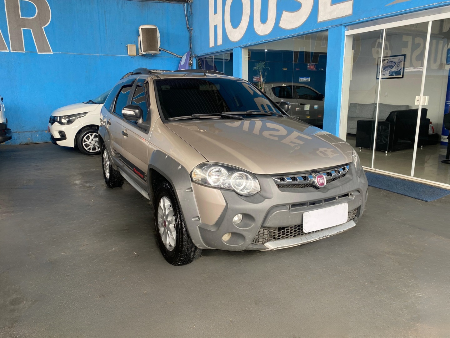 FIAT PALIO 1.8 MPI ADVENTURE WEEKEND 16V FLEX 4P MANUAL