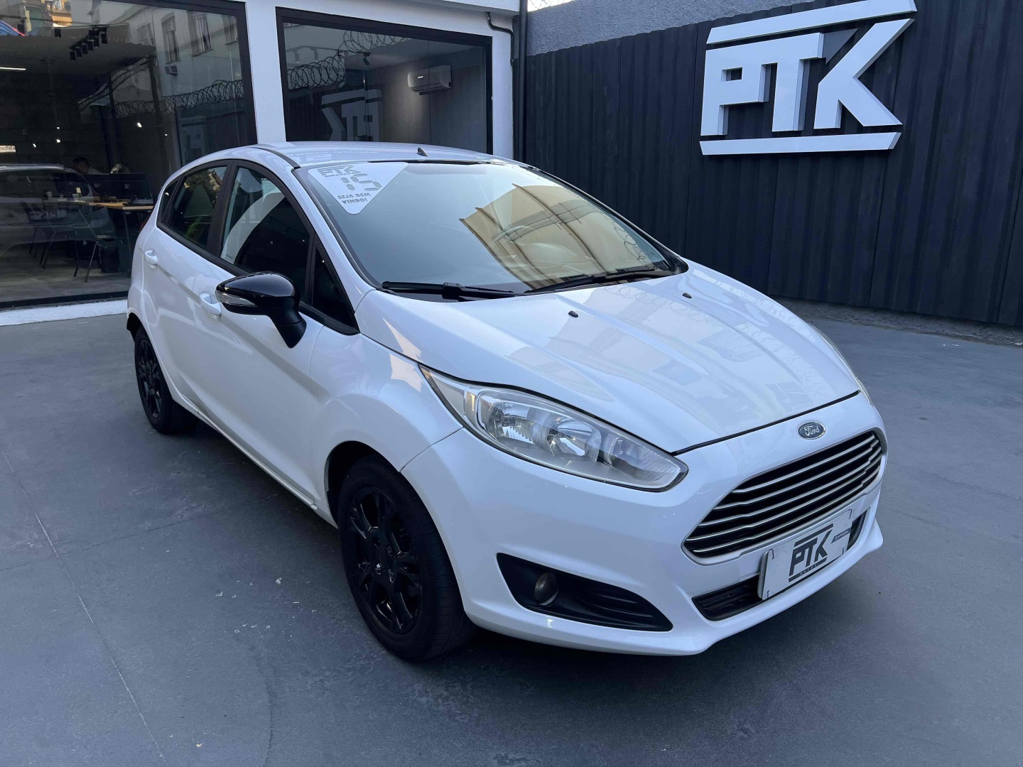 FORD FIESTA 1.6 SE HATCH 16V FLEX 4P MANUAL