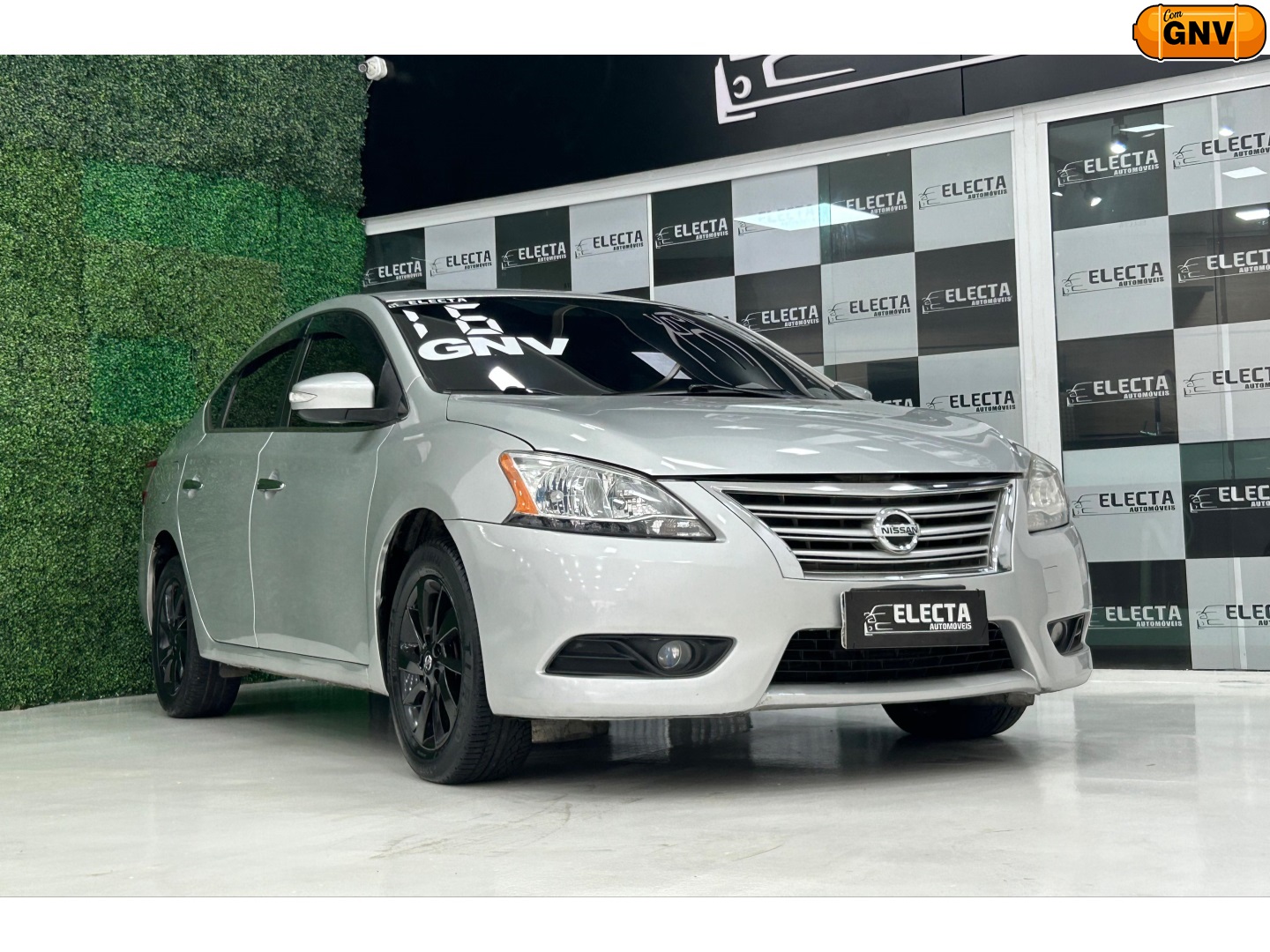 NISSAN SENTRA 2.0 SV 16V FLEX 4P AUTOMÁTICO