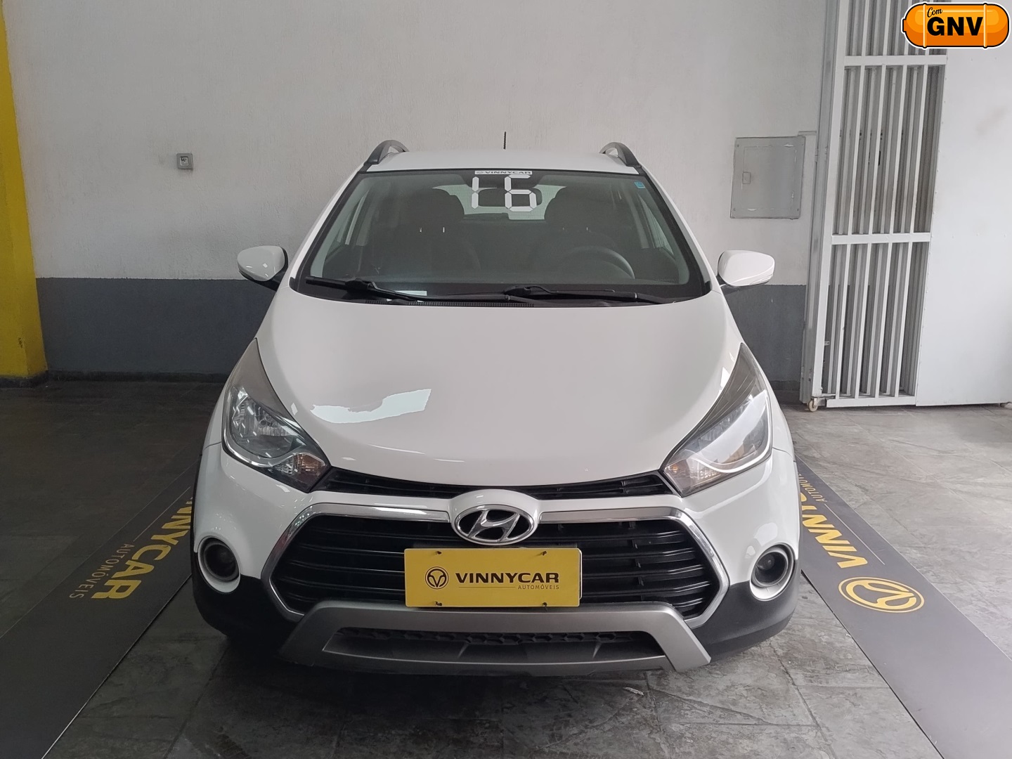 HYUNDAI HB20X 1.6 16V STYLE FLEX 4P AUTOMÁTICO