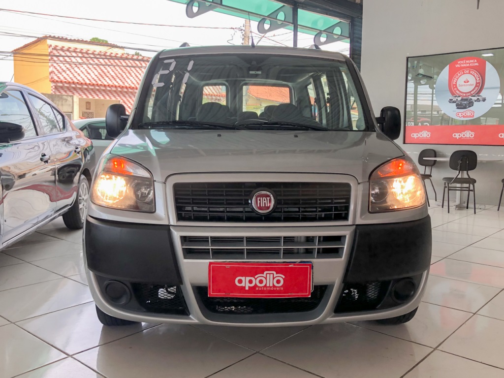 FIAT DOBLO 1.8 MPI ESSENCE 7L 16V FLEX 4P MANUAL