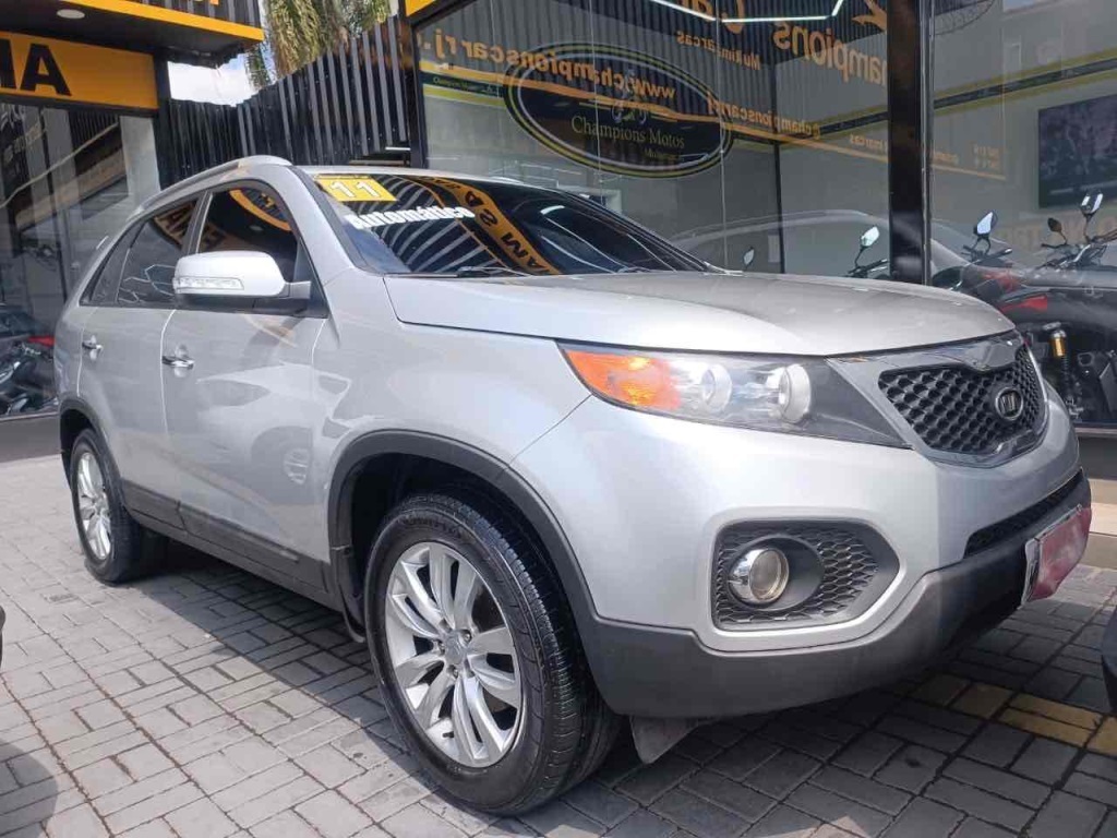 KIA SORENTO 2.4 EX 4X2 16V GASOLINA 4P AUTOMÁTICO