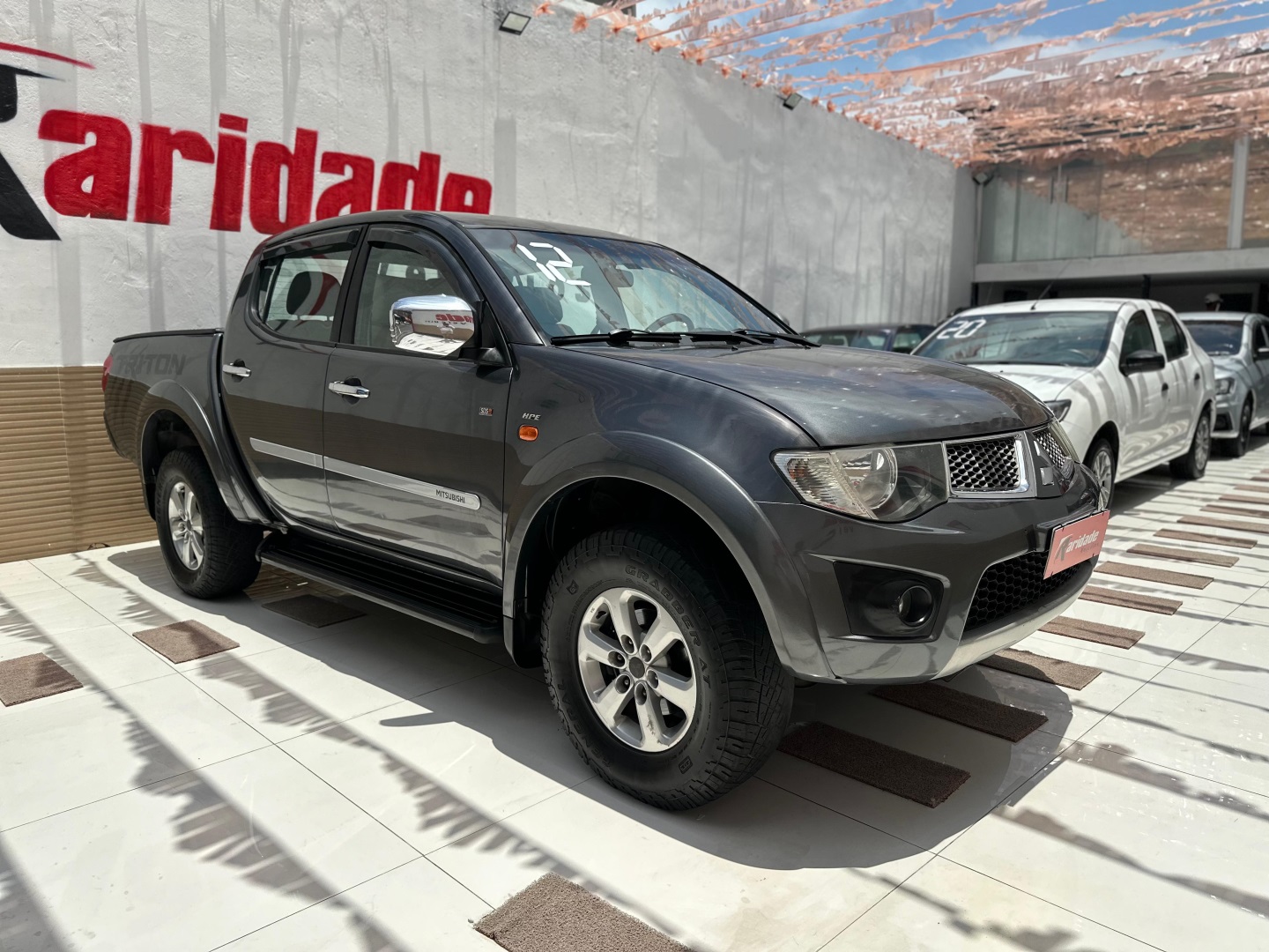 MITSUBISHI L200 TRITON 3.2 HPE 4X4 CD 16V TURBO INTERCOOLER DIESEL 4P AUTOMÁTICO