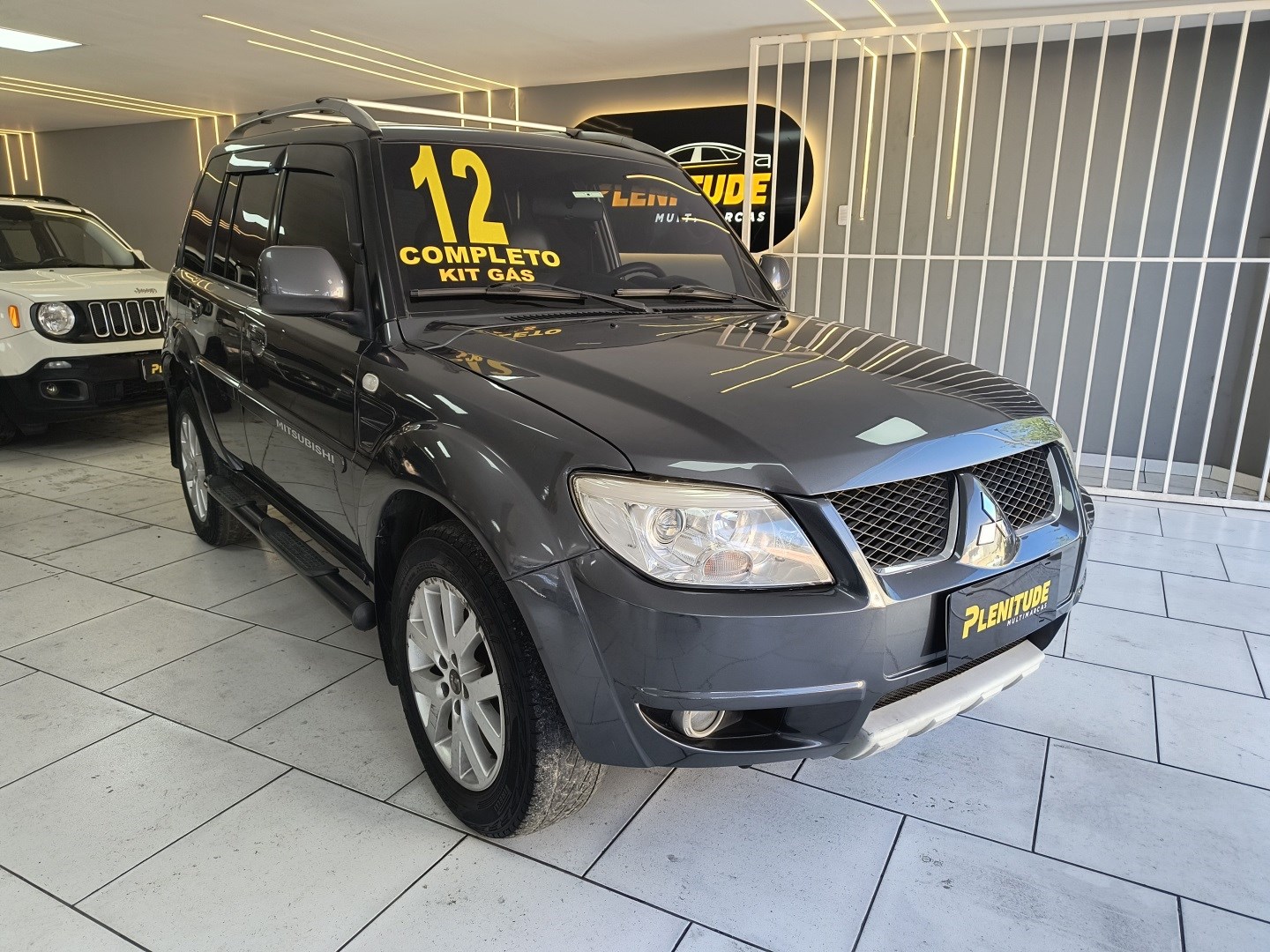 MITSUBISHI PAJERO TR4 2.0 4X2 16V 140CV FLEX 4P AUTOMÁTICO