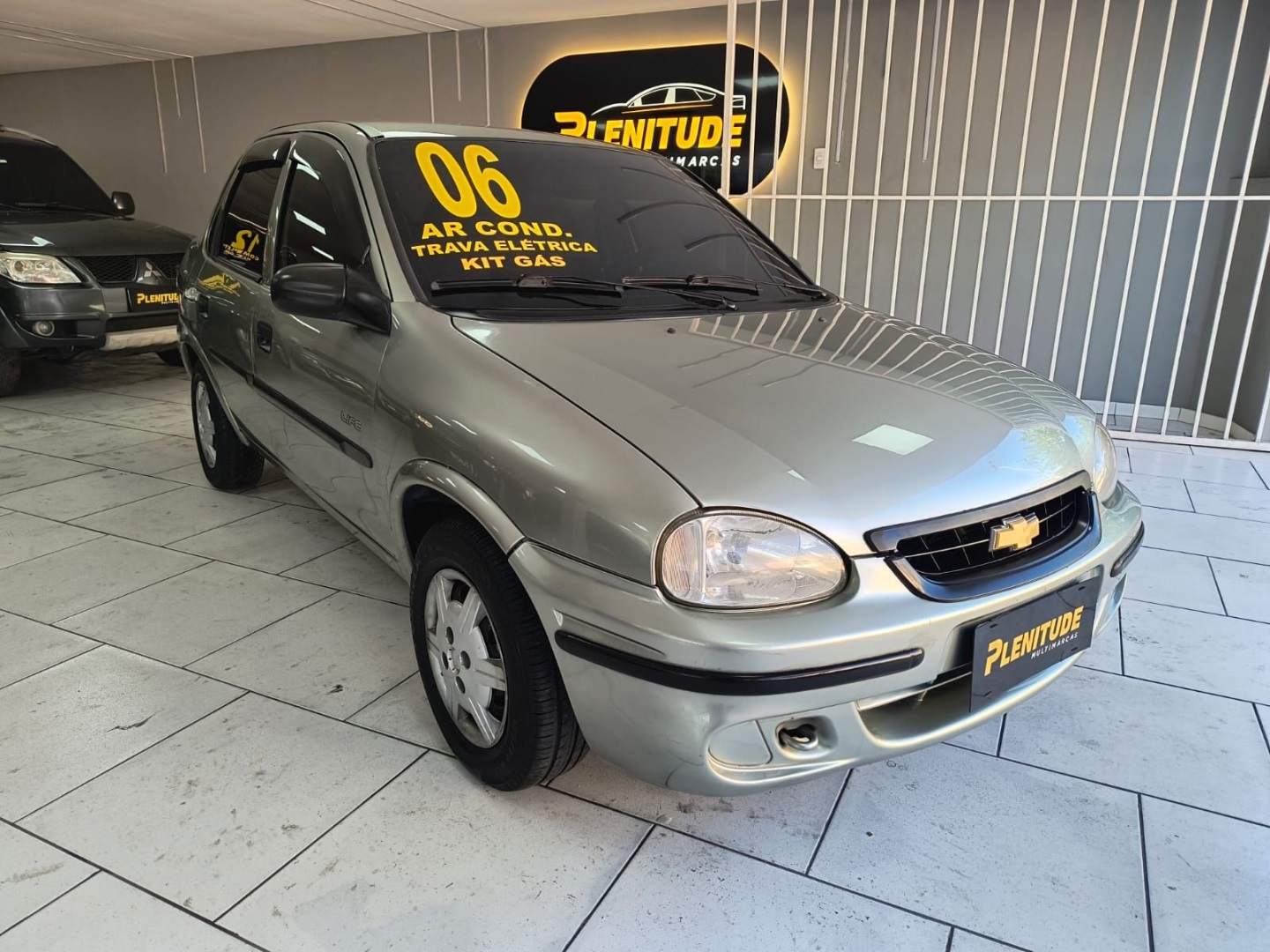 CHEVROLET CLASSIC 1.0 MPFI LIFE 8V ÁLCOOL 4P MANUAL