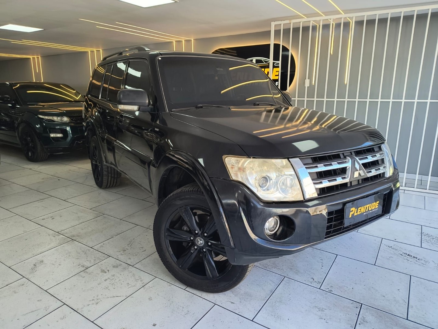 MITSUBISHI PAJERO FULL 3.2 HPE 4X4 16V TURBO INTERCOOLER DIESEL 4P AUTOMÁTICO