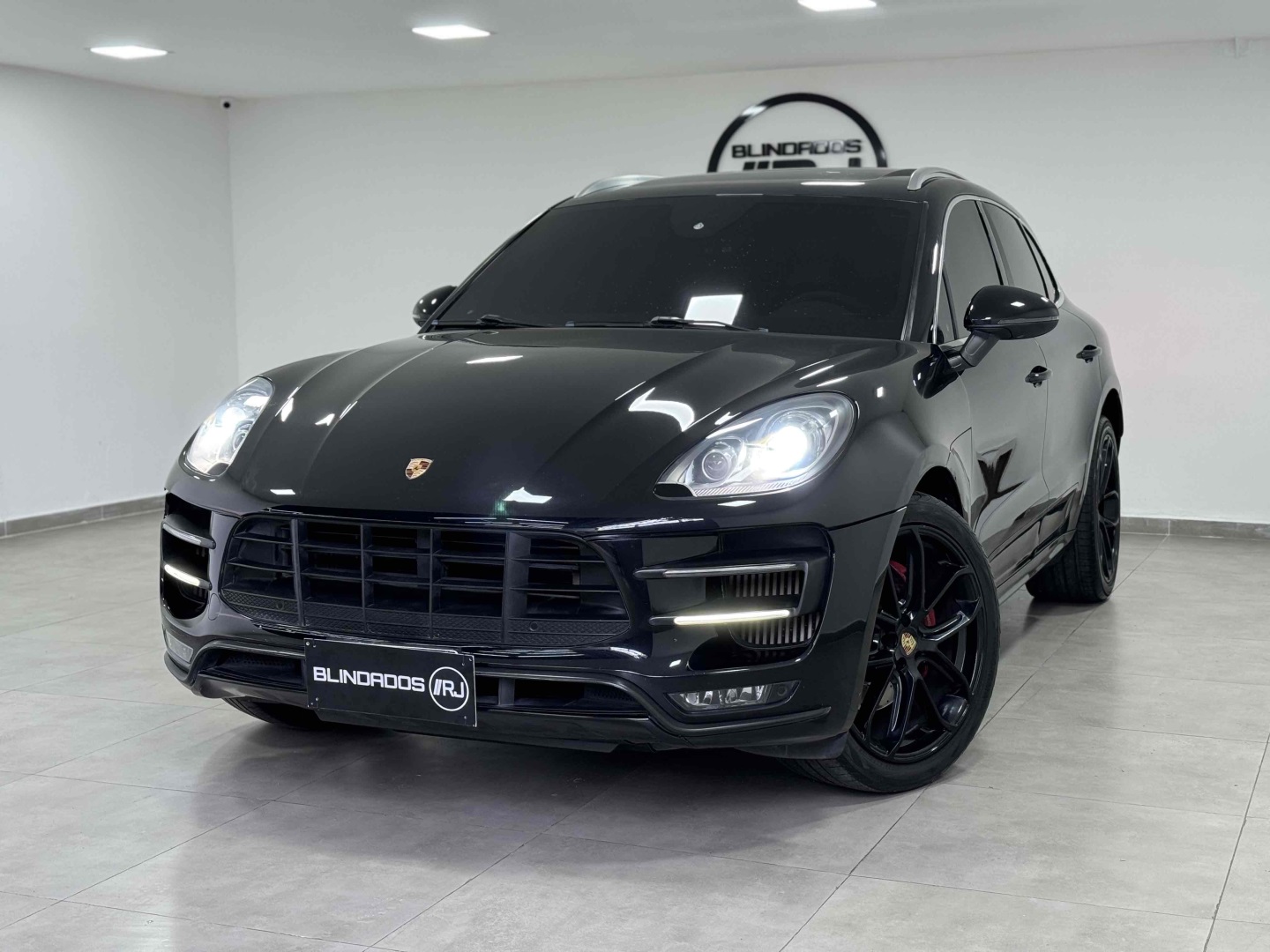 PORSCHE MACAN 3.6 24V V6 TURBO GASOLINA 4P AUTOMÁTICO