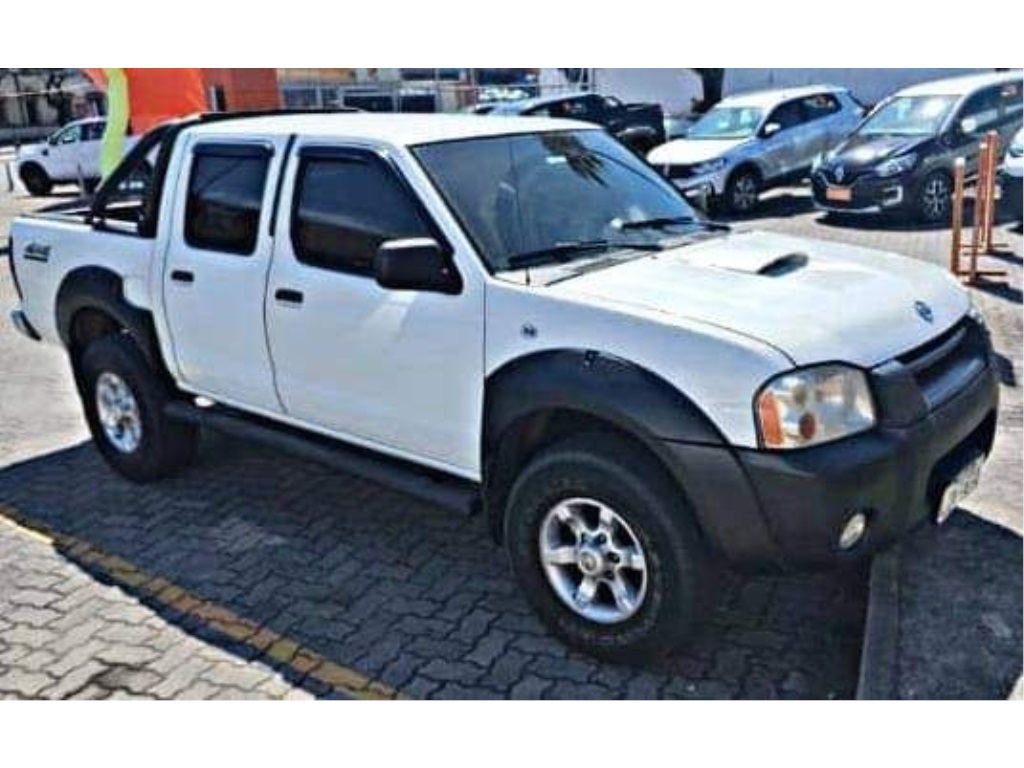 NISSAN FRONTIER 2.8 XE 4X4 CD TURBO ELETRONIC DIESEL 4P MANUAL