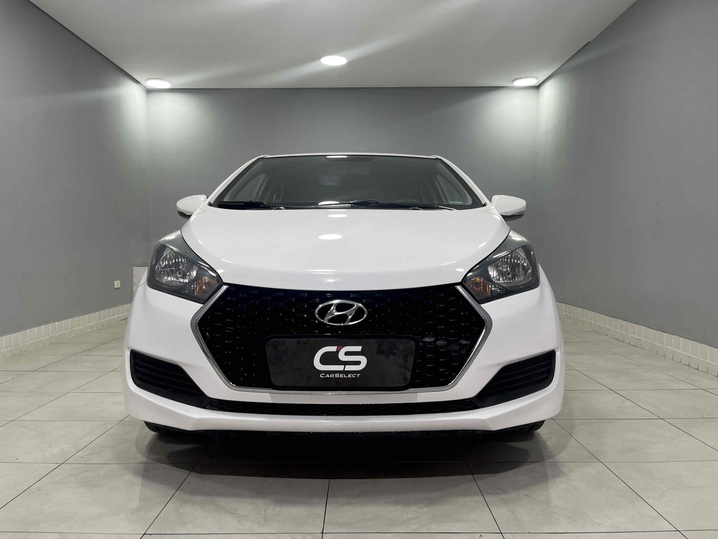 HYUNDAI HB20S 1.0 COMFORT PLUS 12V FLEX 4P MANUAL