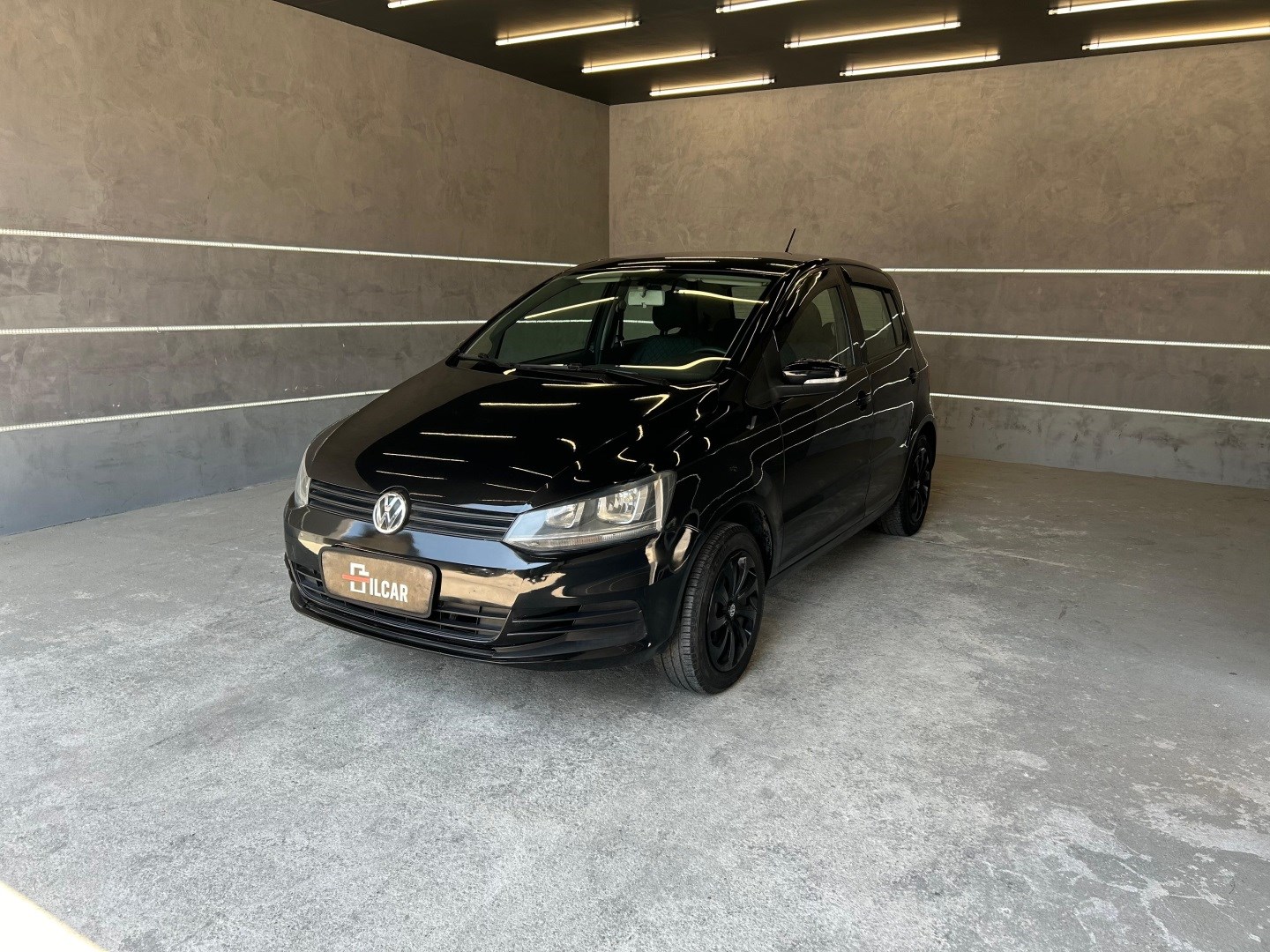 VOLKSWAGEN FOX 1.0 MPI TRENDLINE 12V FLEX 4P MANUAL