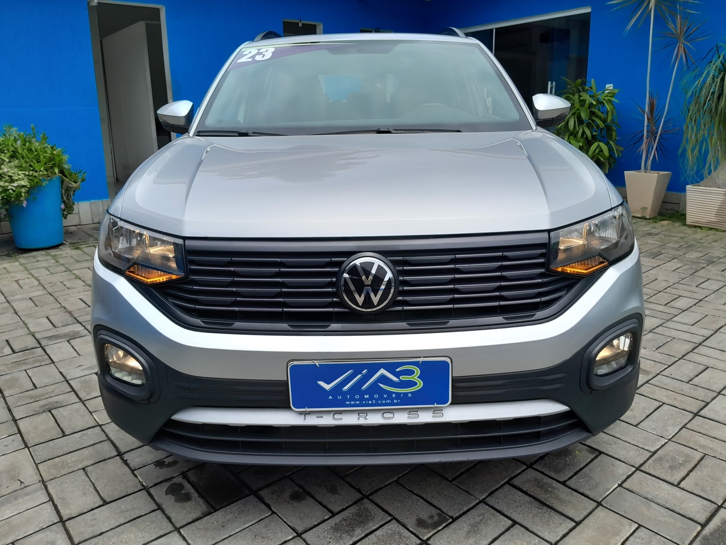 VOLKSWAGEN T-CROSS 1.0 200 TSI TOTAL FLEX AUTOMÁTICO