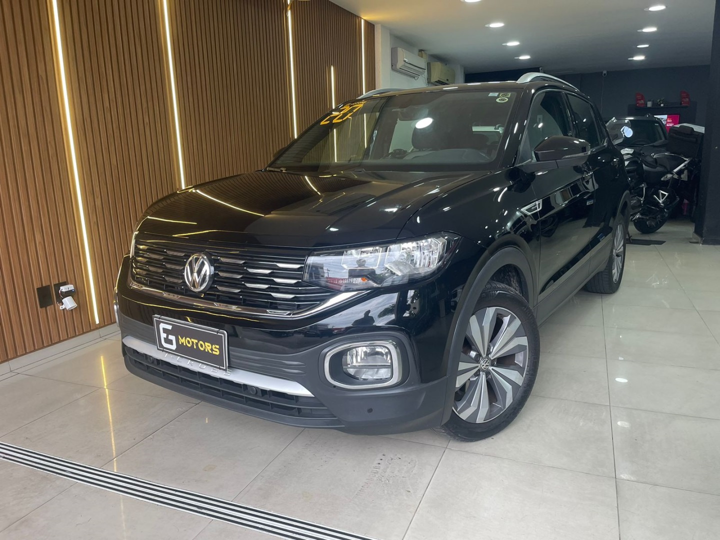 VOLKSWAGEN T-CROSS 1.4 250 TSI TOTAL FLEX HIGHLINE AUTOMÁTICO