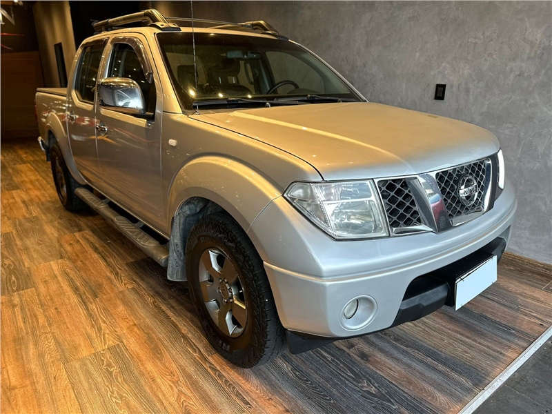 NISSAN FRONTIER 2.5 LE ATTACK 4X4 CD TURBO ELETRONIC DIESEL 4P AUTOMÁTICO