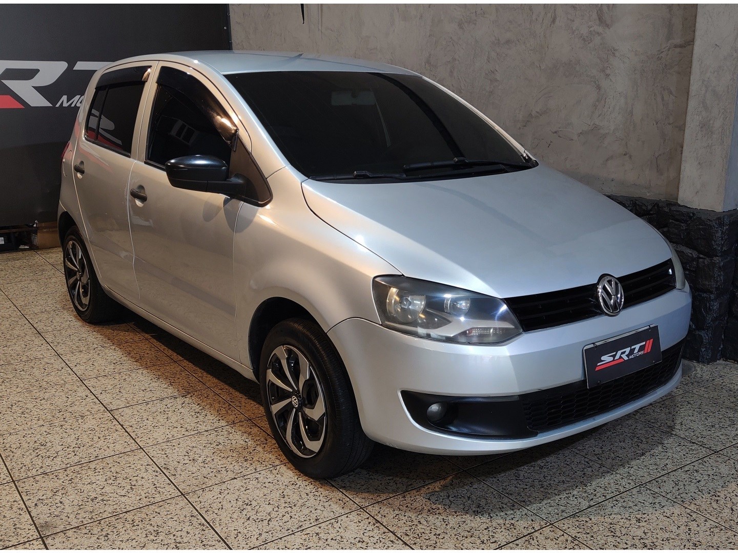 VOLKSWAGEN FOX 1.6 MI 8V FLEX 4P MANUAL