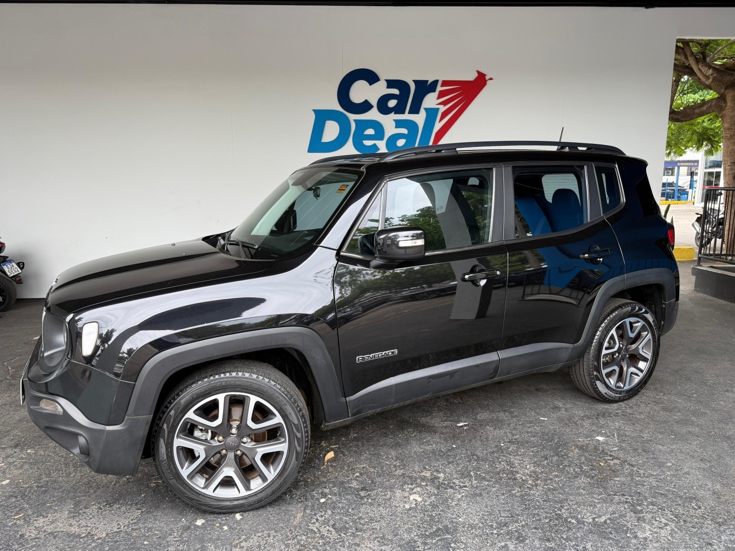 JEEP RENEGADE 2.0 16V TURBO DIESEL LONGITUDE 4P 4X4 AUTOMÁTICO