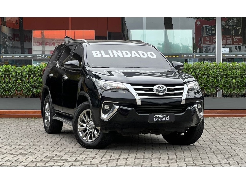 TOYOTA HILUX SW4 2.8 SRX 4X4 16V TURBO INTERCOOLER DIESEL 4P AUTOMÁTICO