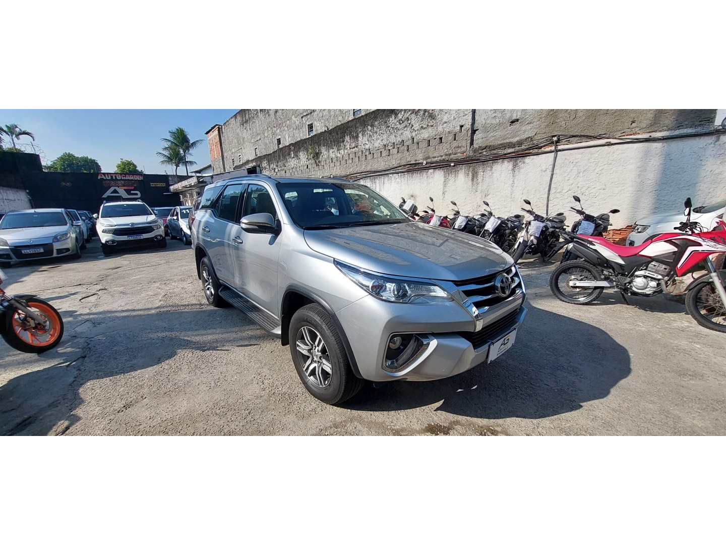 TOYOTA HILUX SW4 2.7 SR 7 LUGARES 4X2 16V FLEX 4P AUTOMÁTICO