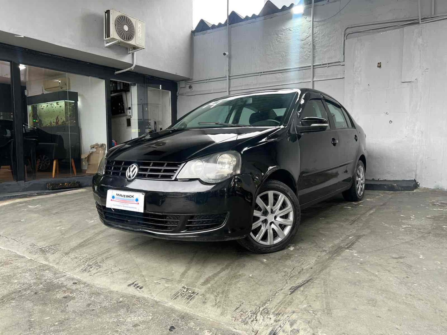 VOLKSWAGEN POLO SEDAN 1.6 MI COMFORTLINE 8V FLEX 4P MANUAL