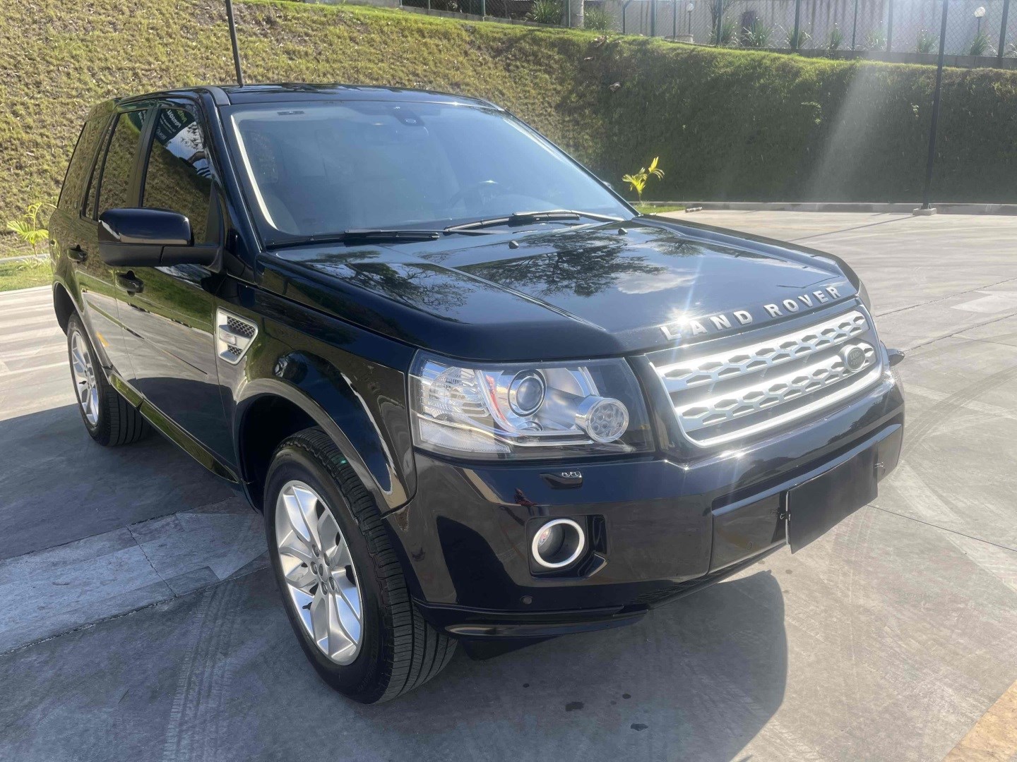 LAND ROVER FREELANDER 2 2.2 SE SD4 16V TURBO DIESEL 4P AUTOMÁTICO