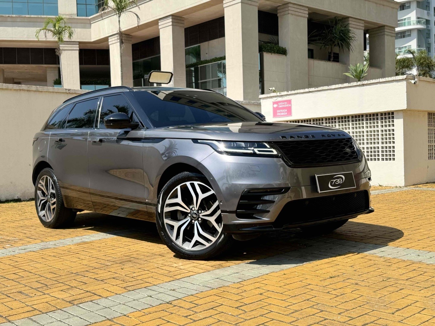 LAND ROVER RANGE ROVER VELAR 2.0 P250 GASOLINA R-DYNAMIC SE AUTOMÁTICO