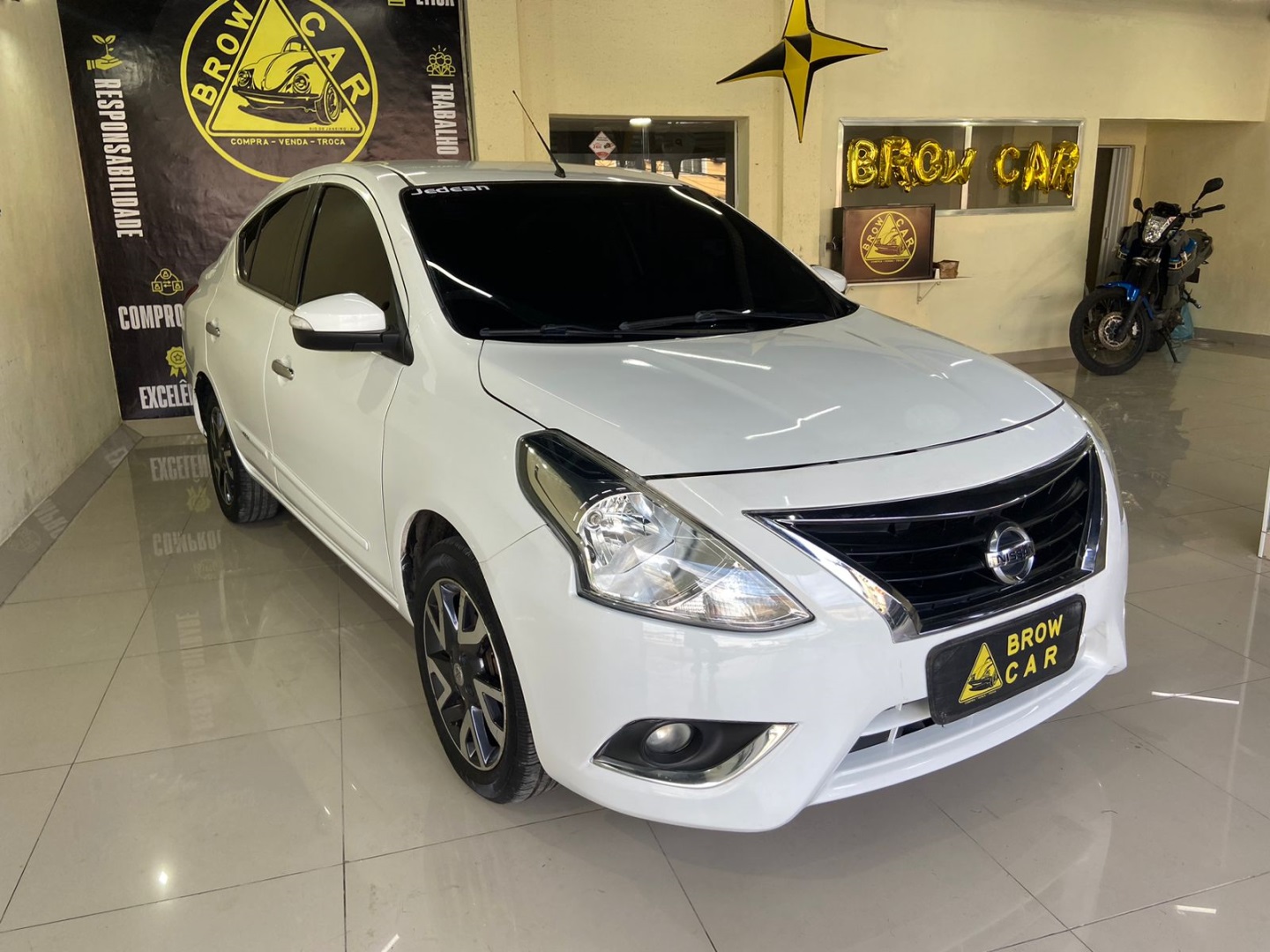 NISSAN VERSA 1.6 16V FLEX UNIQUE 4P XTRONIC