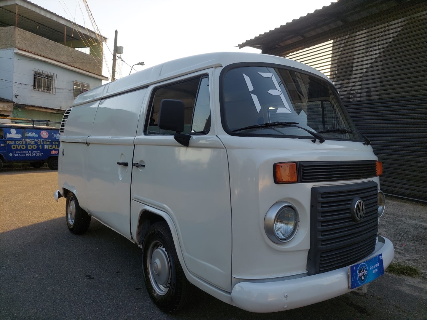 VOLKSWAGEN KOMBI 1.4 MI FURGÃO 8V FLEX 3P MANUAL