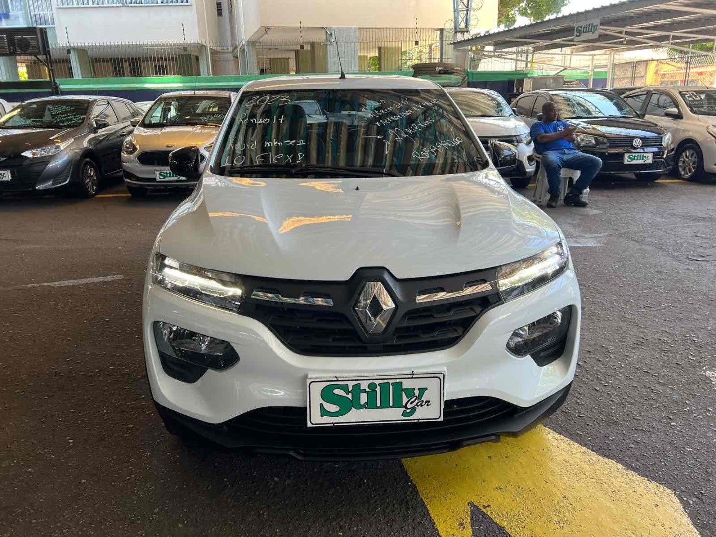 RENAULT KWID 1.0 12V SCE FLEX INTENSE MANUAL