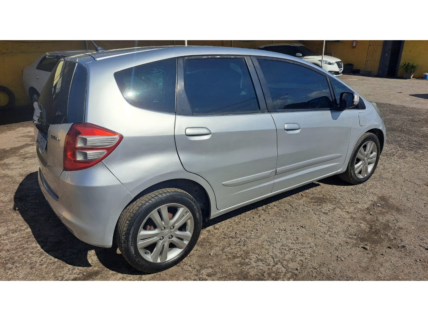 HONDA FIT 1.4 LX 16V FLEX 4P AUTOMÁTICO