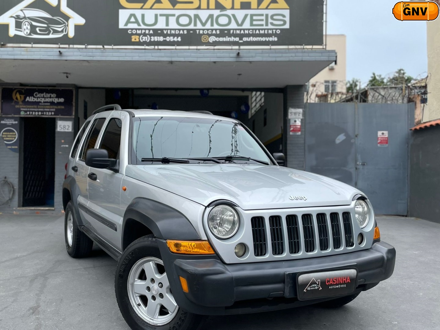 JEEP CHEROKEE 3.7 SPORT 4X4 V6 12V GASOLINA 4P AUTOMÁTICO