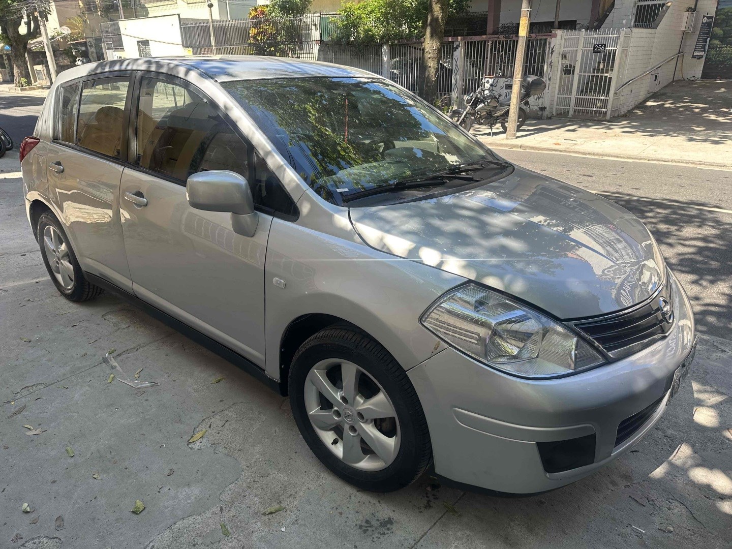 NISSAN TIIDA 1.8 S 16V FLEX 4P MANUAL