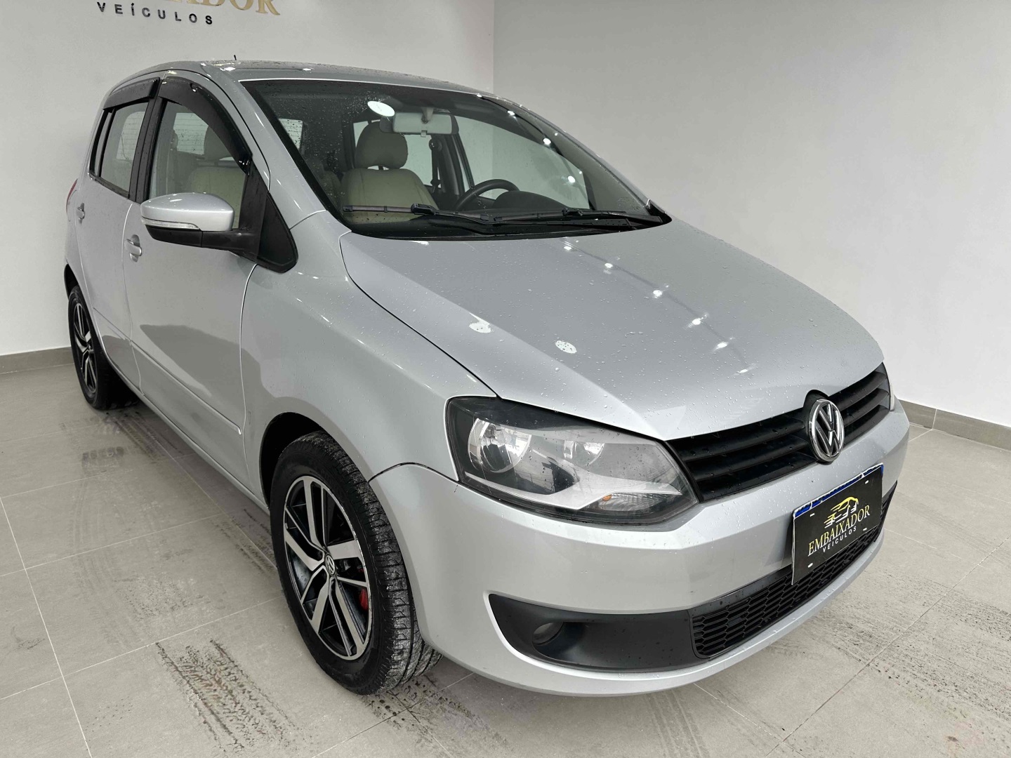 VOLKSWAGEN FOX 1.6 MI 8V FLEX 4P MANUAL