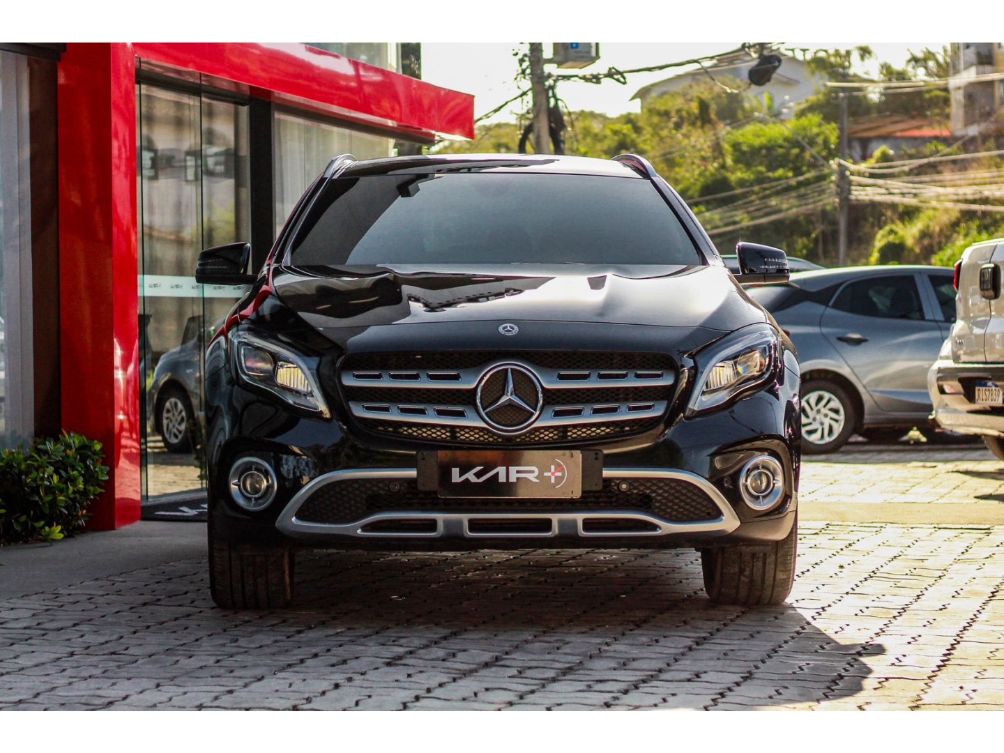 MERCEDES-BENZ GLA 200 1.6 CGI FLEX ENDURO 7G-DCT