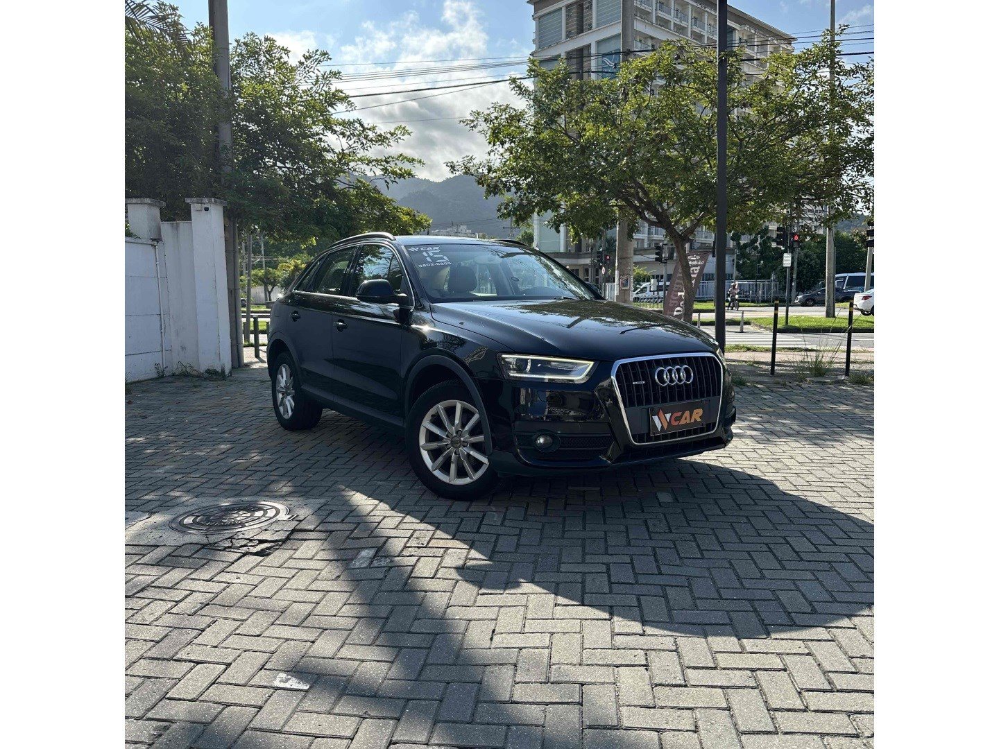 AUDI Q3 2.0 TFSI AMBIENTE QUATTRO 4P GASOLINA S TRONIC