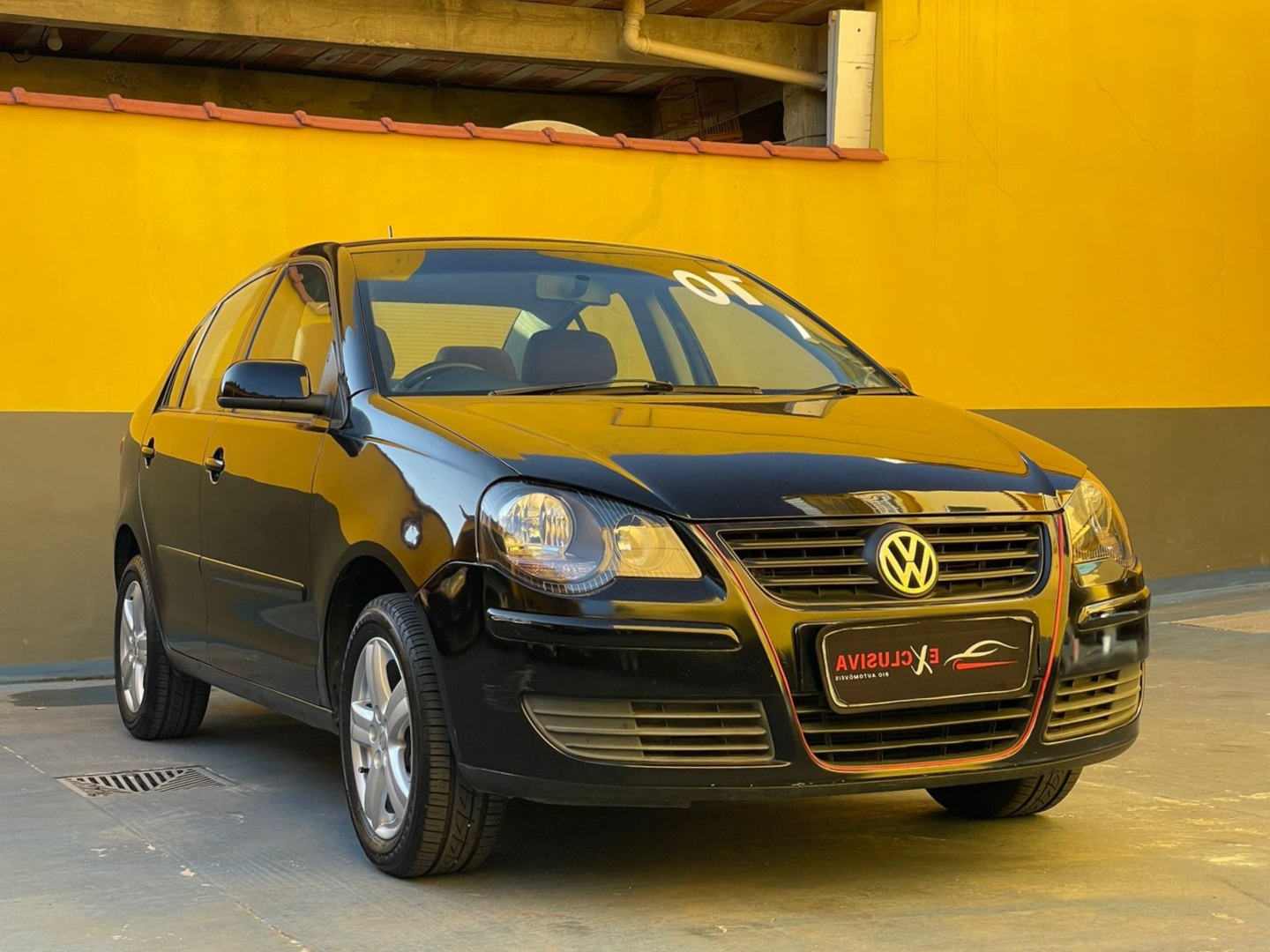 VOLKSWAGEN POLO SEDAN 1.6 MI COMFORTLINE 8V FLEX 4P MANUAL