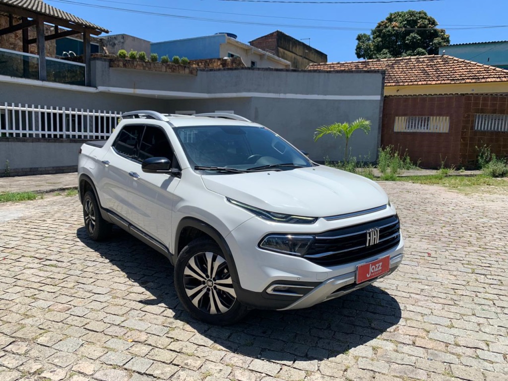 FIAT TORO 2.0 16V TURBO DIESEL VOLCANO 4WD AT9