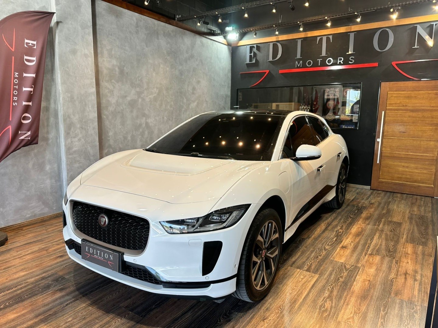 JAGUAR I-PACE 90 KW EV400 SE AWD ELÉTRICO