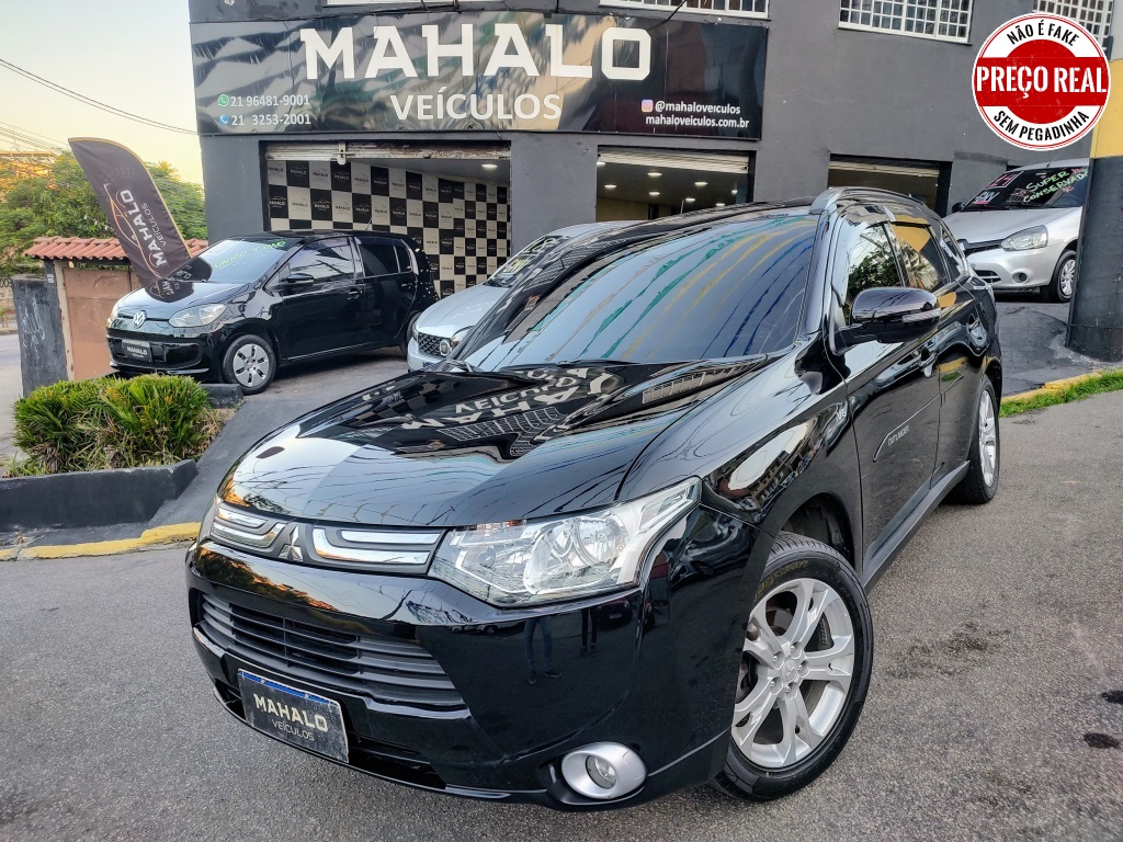 MITSUBISHI OUTLANDER 3.0 GT 4X4 V6 24V GASOLINA 4P AUTOMÁTICO