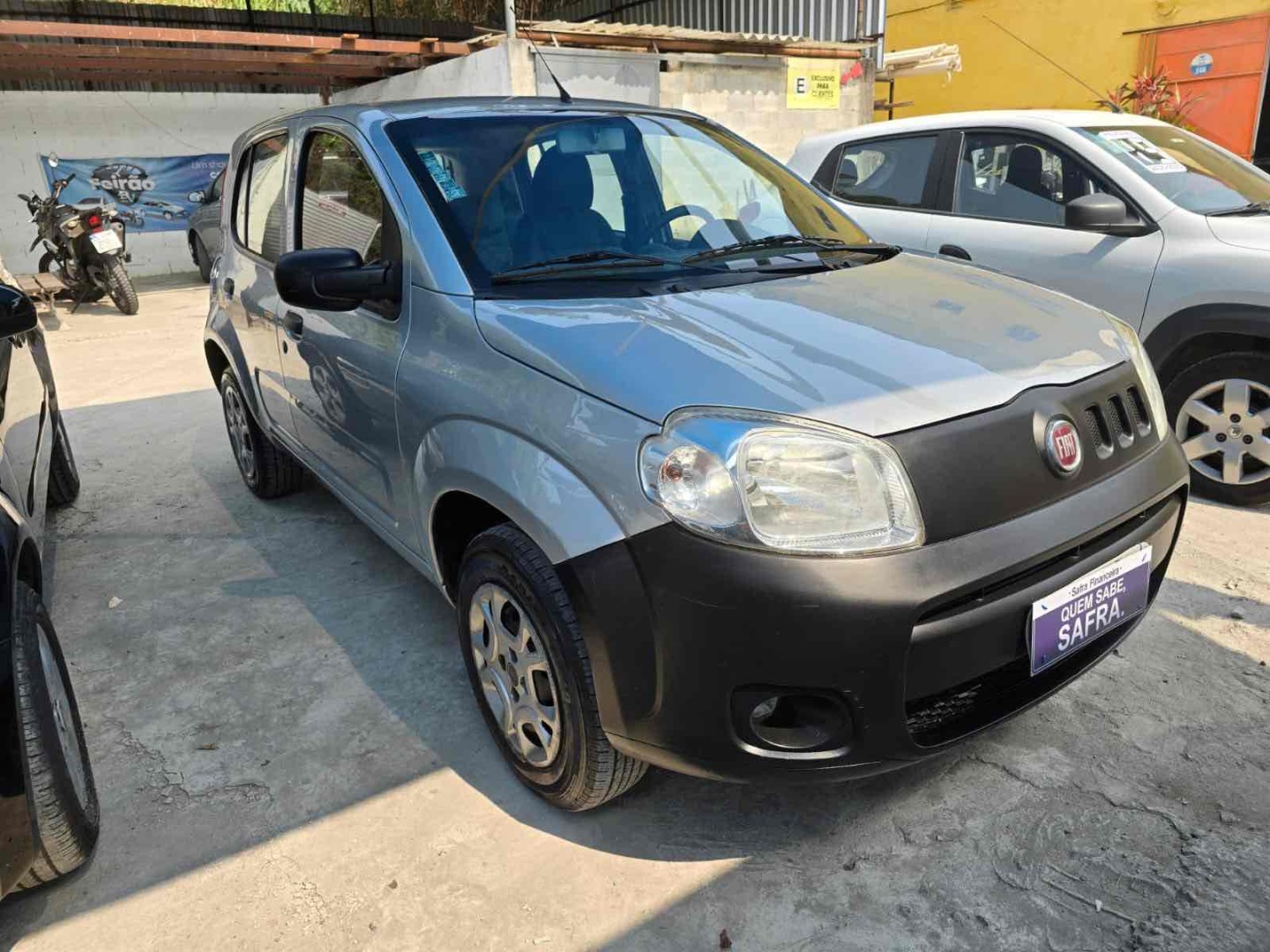 FIAT UNO 1.0 EVO VIVACE 8V FLEX 4P MANUAL