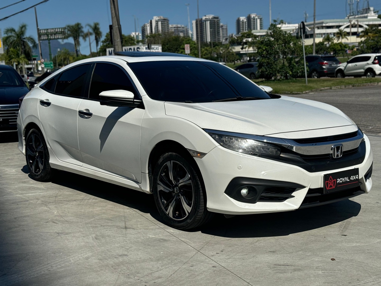 HONDA CIVIC 1.5 16V TURBO GASOLINA TOURING 4P CVT