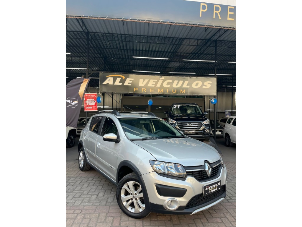 RENAULT SANDERO 1.6 STEPWAY 8V FLEX 4P AUTOMATIZADO