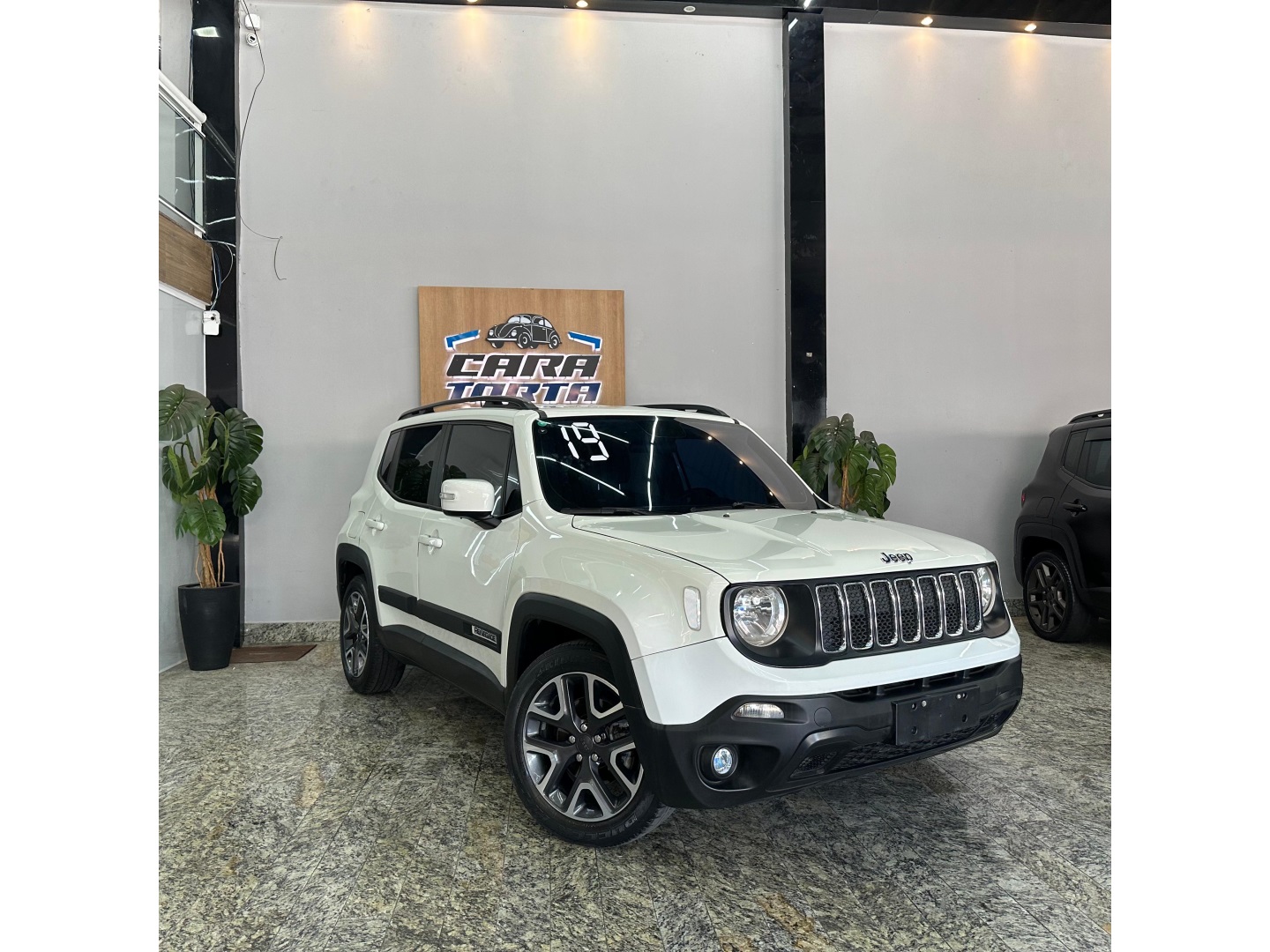 JEEP RENEGADE 1.8 16V FLEX LONGITUDE 4P AUTOMÁTICO