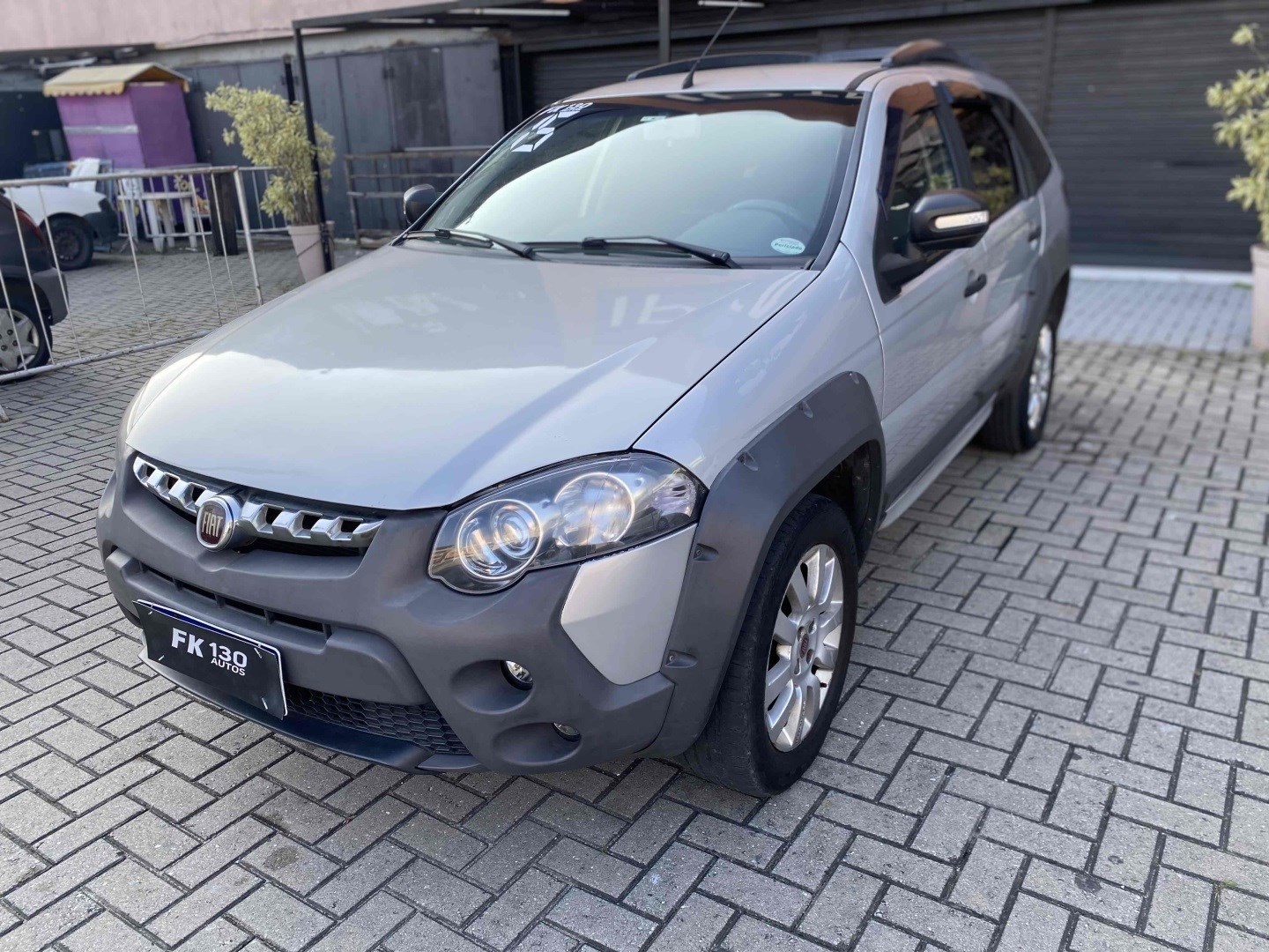 FIAT PALIO 1.6 TREKKING WEEKEND 16V FLEX 4P MANUAL