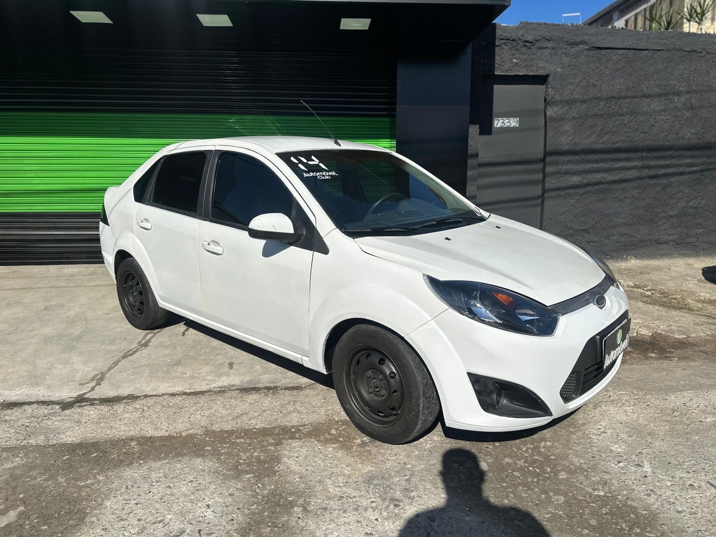 FORD FIESTA 1.6 ROCAM SE PLUS SEDAN 8V FLEX 4P MANUAL