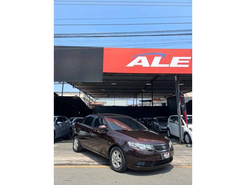 KIA CERATO 1.6 EX3 SEDAN 16V GASOLINA 4P MANUAL