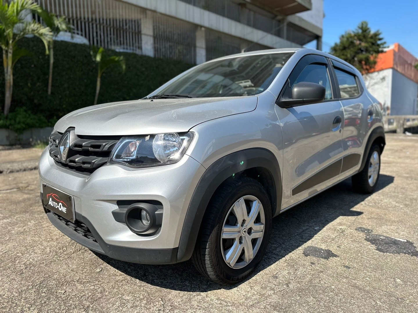 RENAULT KWID 1.0 12V SCE FLEX ZEN MANUAL