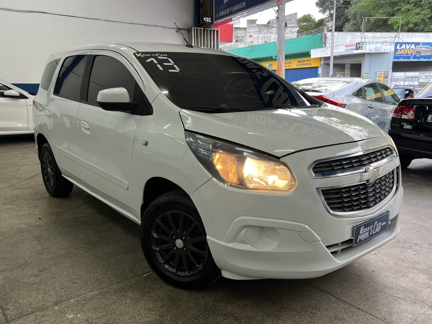 CHEVROLET SPIN 1.8 LT 8V FLEX 4P MANUAL