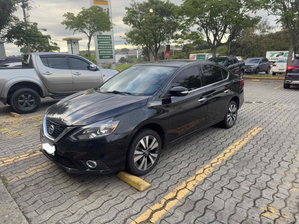 NISSAN SENTRA 2.0 SV 16V FLEX 4P AUTOMÁTICO